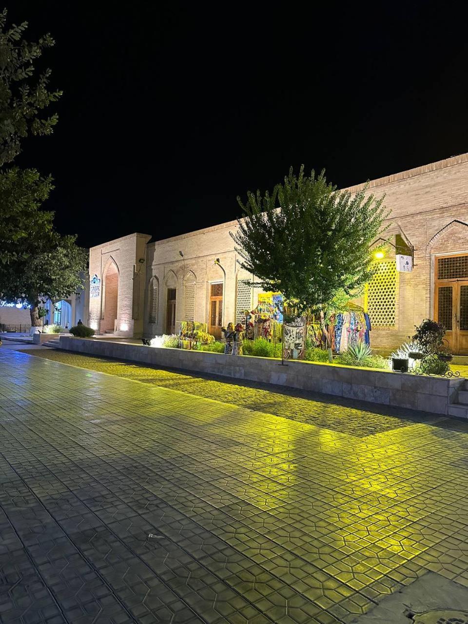 Munis Hotel Бухара Экстерьер фото